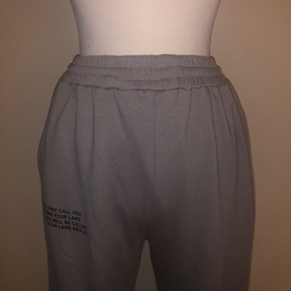 NWT! Oversized sweat suit. - Picture 5 of 5